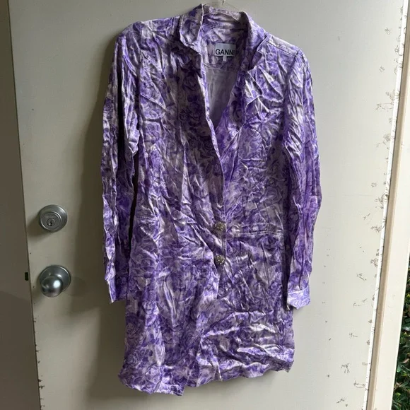 Ganni Purple Long Sleeve Notched Collar Dress heavy satin dress violet tulip 36 Ganni Purple Long Sleeve Notched Collar Dress heavy satin dress violet tulip 36